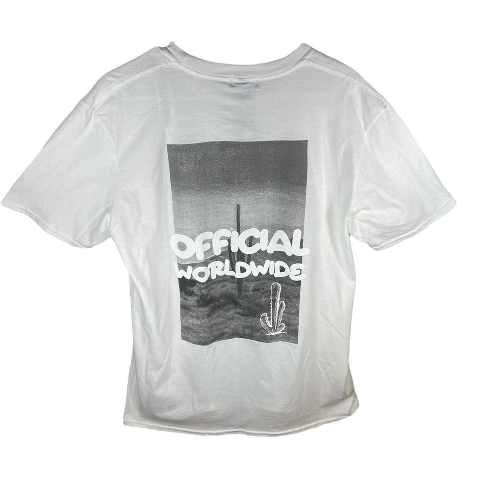 (M) Oversized BoohooMAN Official Worldwide Shirt